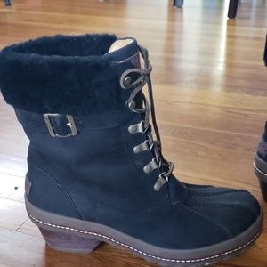 Sperry insulated winter boots Size 9.5